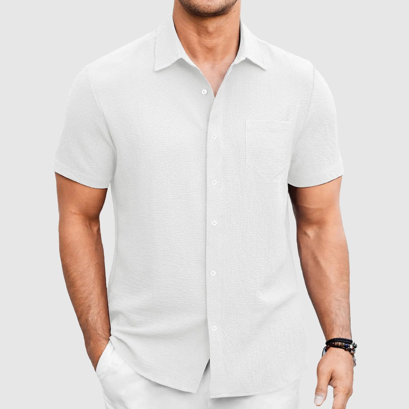 Men’s Short-Sleeve Button-Up Shirt – Lightweight Breathable Fabric – Tailored Fit – Chest Pocket
