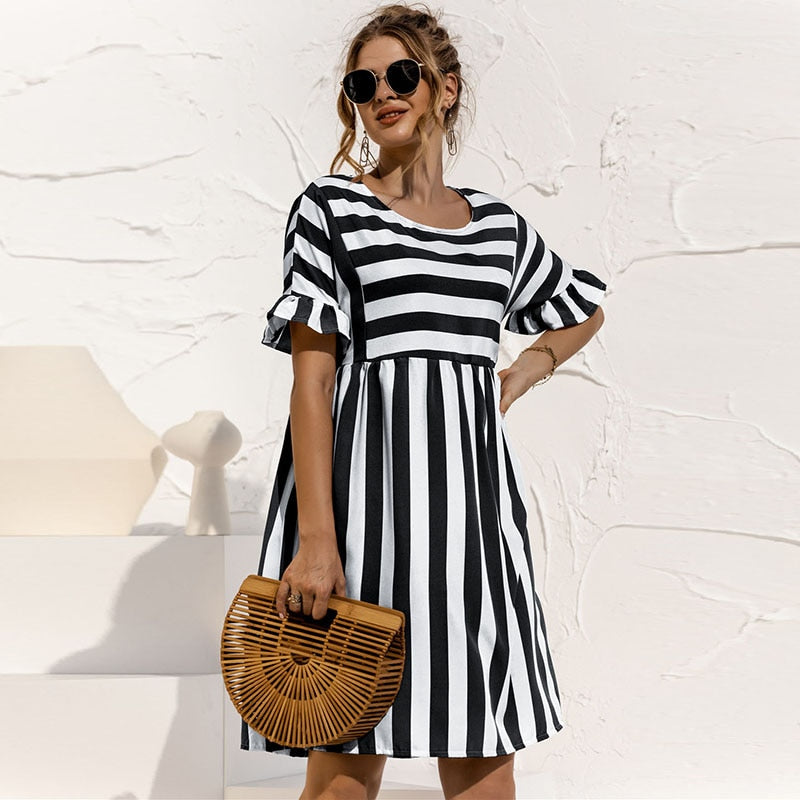 Women's Striped Dress - A-Line Silhouette - Short Puff Sleeves - Round Neck