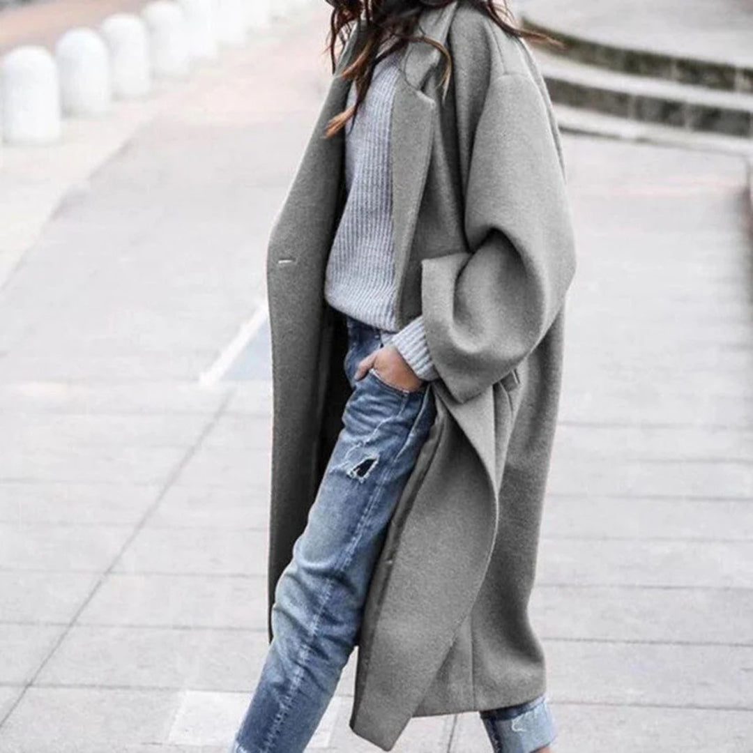 Sophisticated long coat for women