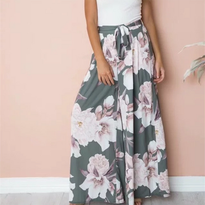 Women’s Maxi Skirt - Floral Print - High Waist - Flowy & Elegant - Pleated Design