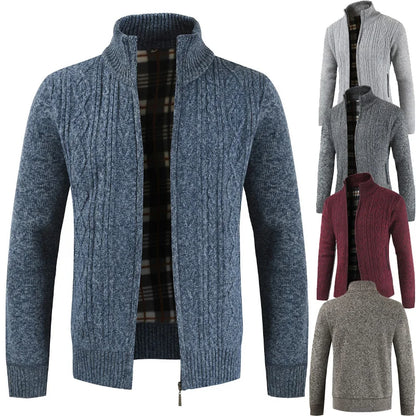 Men's cable knit cardigan with zipper