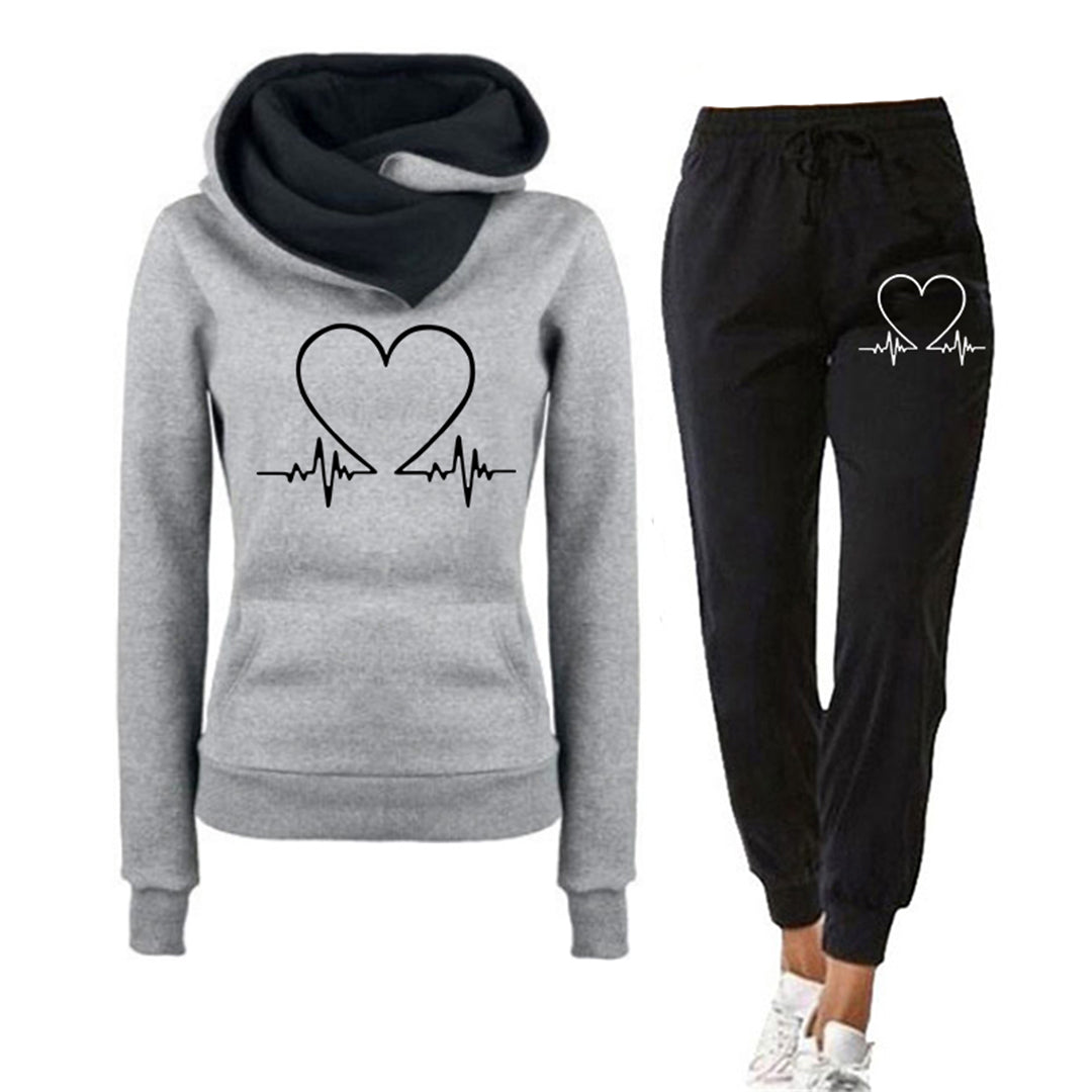 Women’s Jogging Set – Soft Knit – Relaxed Fit – Crossover Hoodie – Tapered Legs