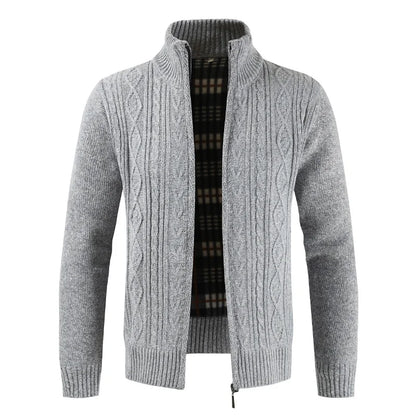 Men's cable knit cardigan with zipper