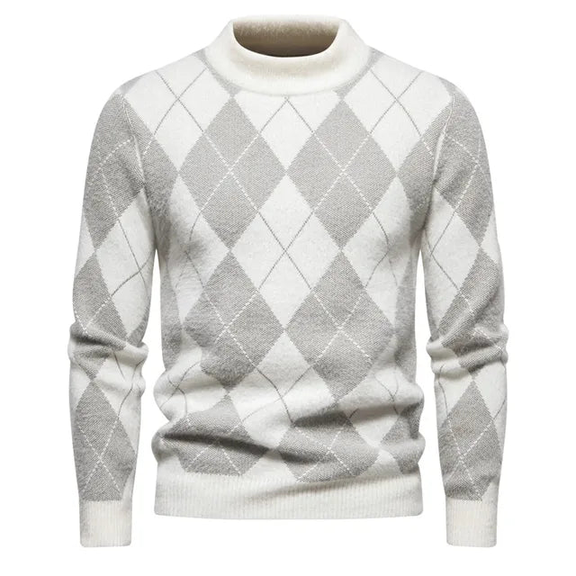 Men's round neck warm knitted sweater