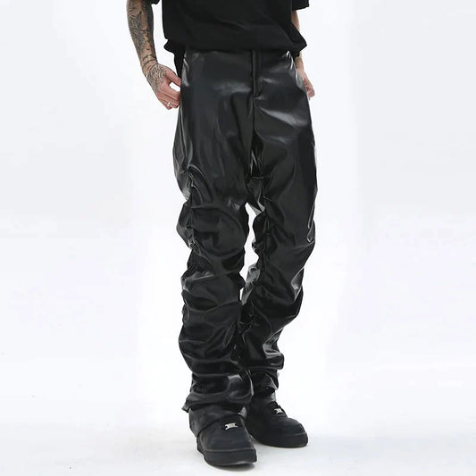 Men's sleek pleated trousers