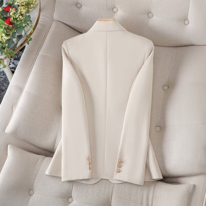 Stylish women’s blazer with lapel collar