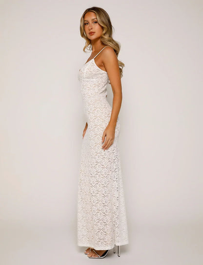 Women’s Lace Dress – Slim Fit – Full Length – Spaghetti Strap – V-Neck Evening Wear