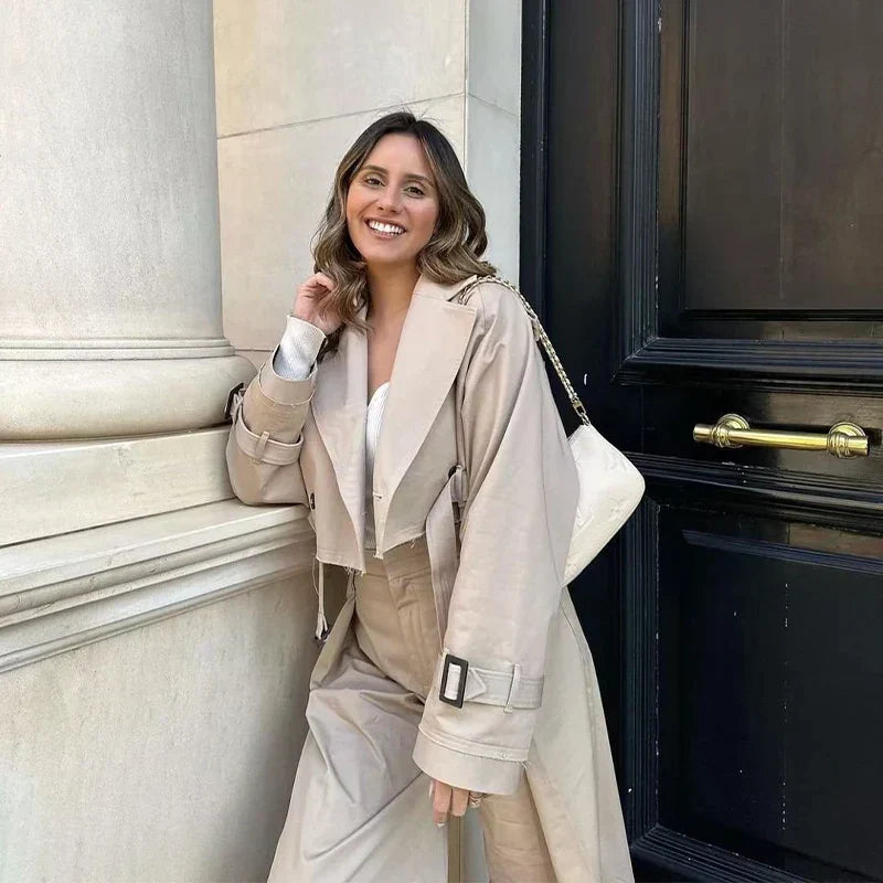 Women’s Cropped Trench Coat – Relaxed Fit – Double-Breasted – Belted Cuffs – Boxy Silhouette
