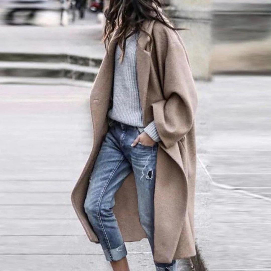 Sophisticated long coat for women