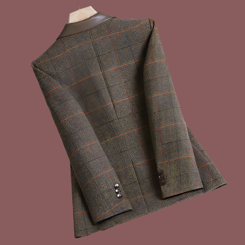 Women’s Blazer – Tailored Fit – Wool Blend – Plaid Pattern – Single Button – Lapel Collar