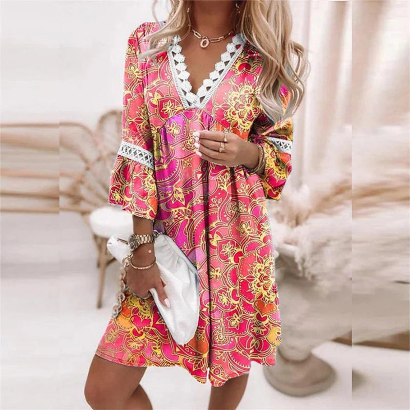 Women’s Knee-Length Dress – Relaxed Fit – V-Neck – Floral Print – Lace Trim – Breathable Blend