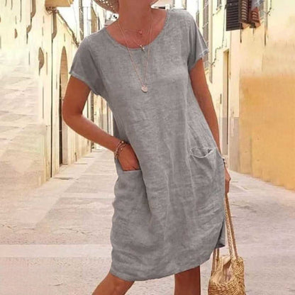 Women’s Knee-Length Dress – Relaxed Fit – Natural Fibers – Short Sleeve – Casual Style