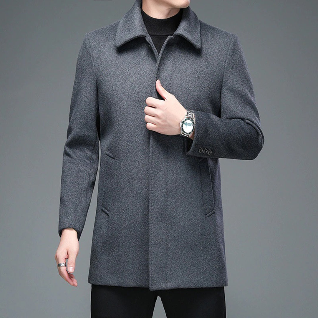 Cozy mid-length jacket for men