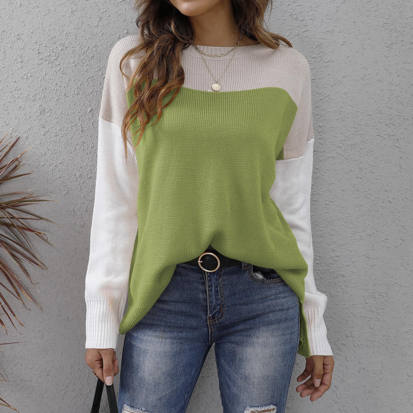 Women's Knit Sweater - Relaxed Fit - Long Sleeve - Round Neck - Colour Block Design