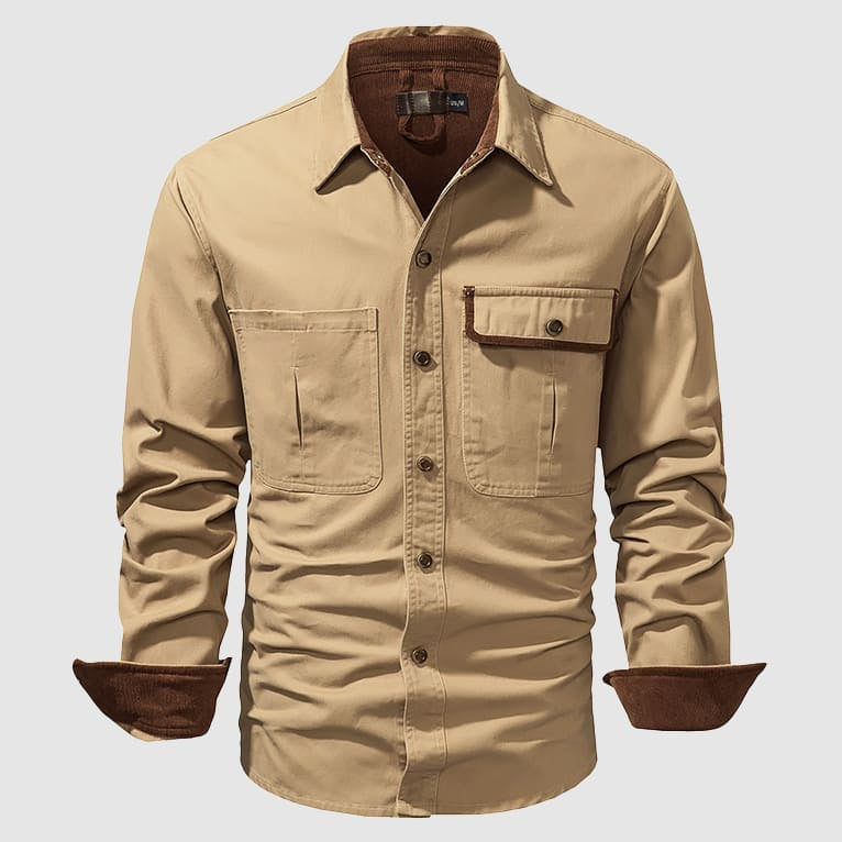 Men's cotton shirt with contrasting pockets and cuffs