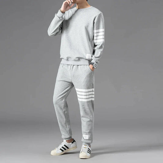 Men's long sleeve sweater and jogger pants set