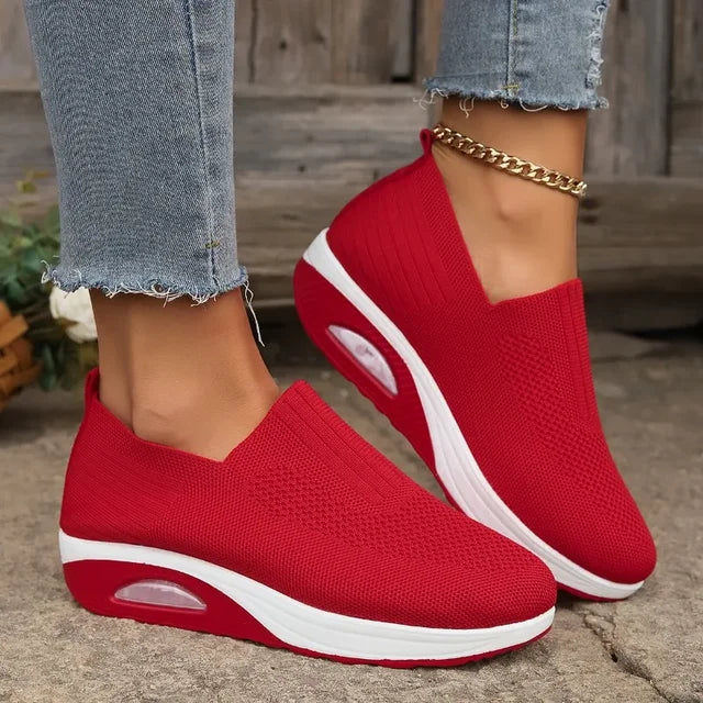 Women’s Slip-On Sneakers – Breathable Mesh – Cushioned Sole – Lightweight Fit