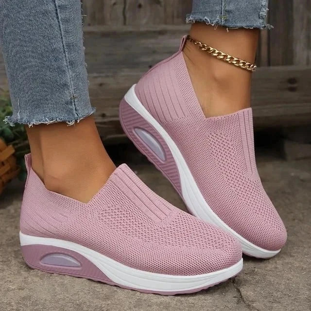 Women’s Slip-On Sneakers – Breathable Mesh – Cushioned Sole – Lightweight Fit
