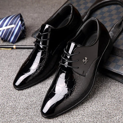 Men's classic oxford shoes