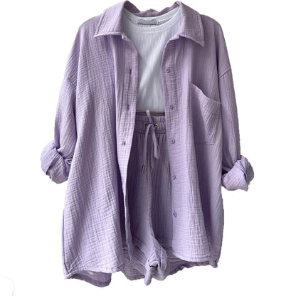 Women’s Two-Piece Set – Crinkled Shirt with Classic Collar – High-Waisted Drawstring Shorts