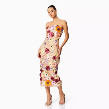 Women’s Strapless Dress – Slim Fit – 3D Floral Appliqué – Sheer Tulle – Midi Length