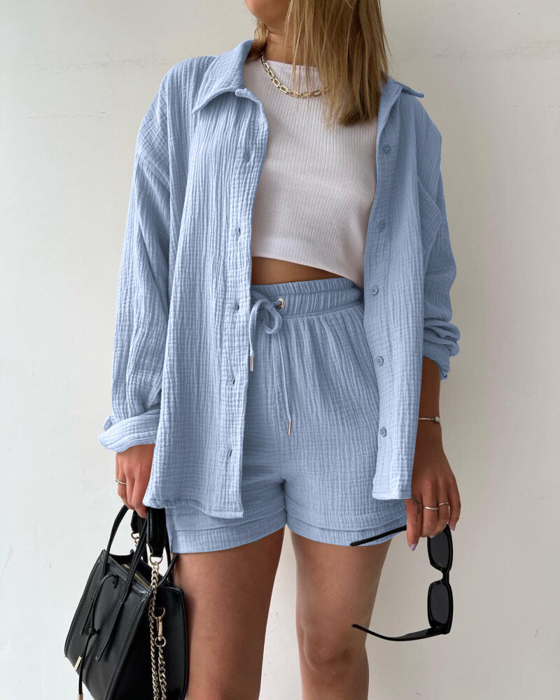 Women’s Two-Piece Set – Crinkled Shirt with Classic Collar – High-Waisted Drawstring Shorts