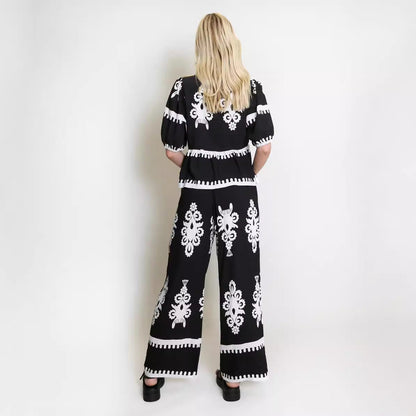 Women's Two-Piece Set – Lightweight Relaxed Fit Tie-Front Top and Wide-Leg Trousers