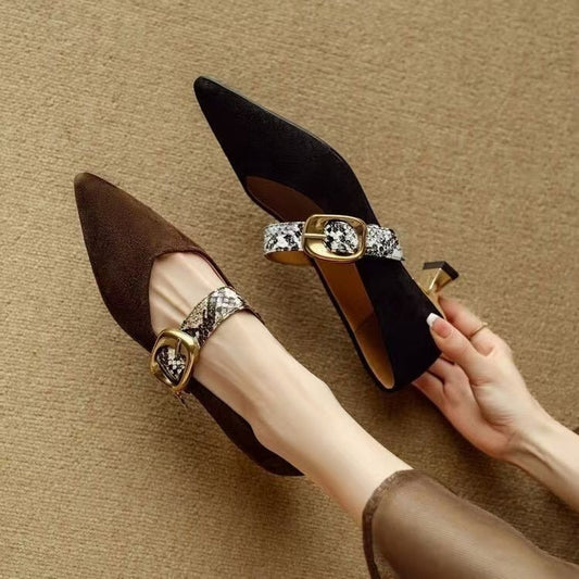 Women’s Mary Jane Shoes – Suede – Pointed Toe – Mid Heel – Snake Print Buckle Strap