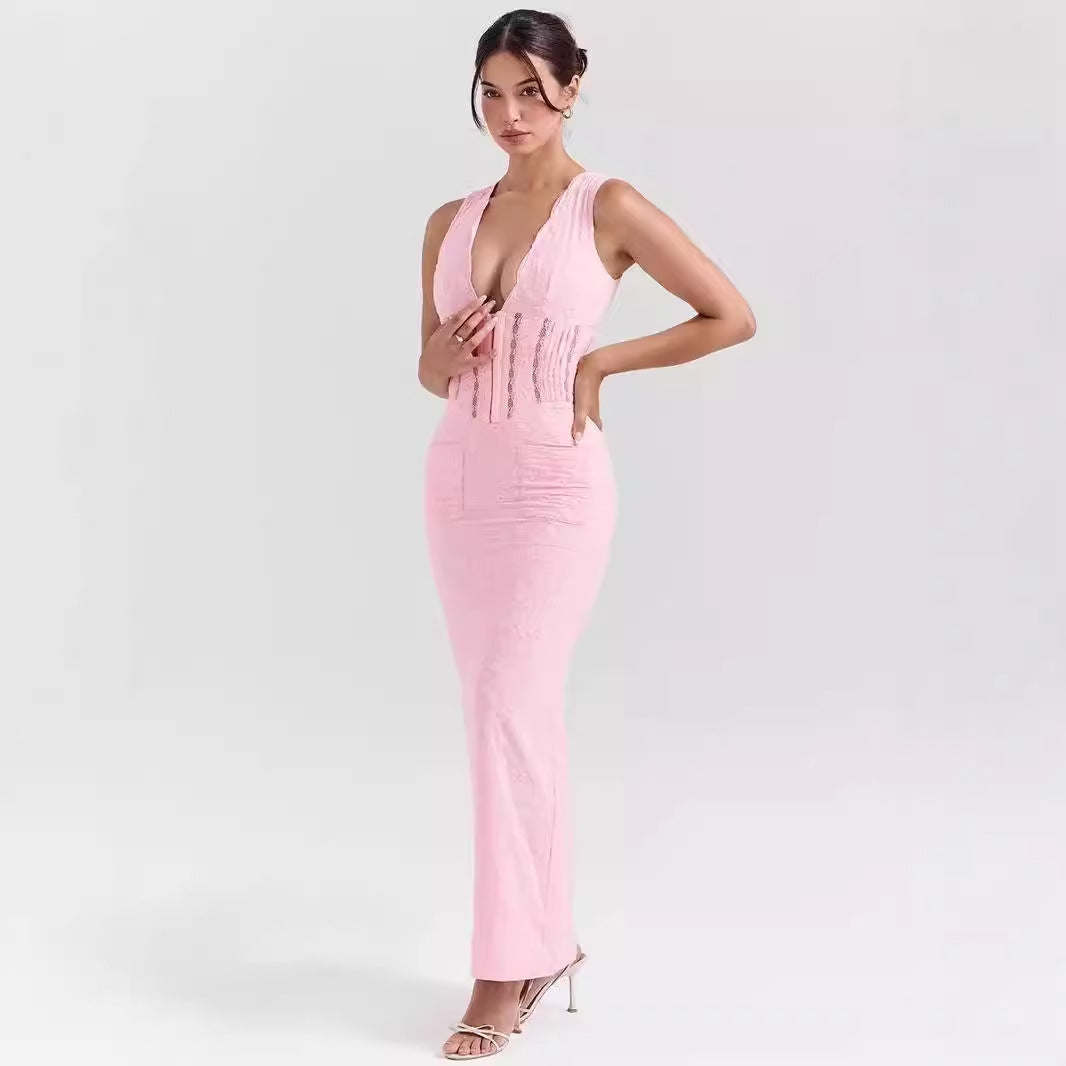 Women’s Lace Dress – Fitted High Waist – Plunging Neckline – Full Length Formal Wear