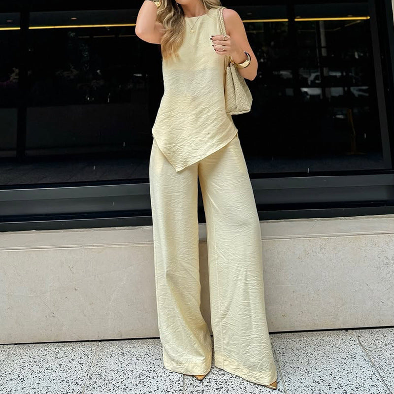 Women’s Two-Piece Set – Sleeveless Asymmetrical Top – Wide-Leg Pants – Crinkled Fabric