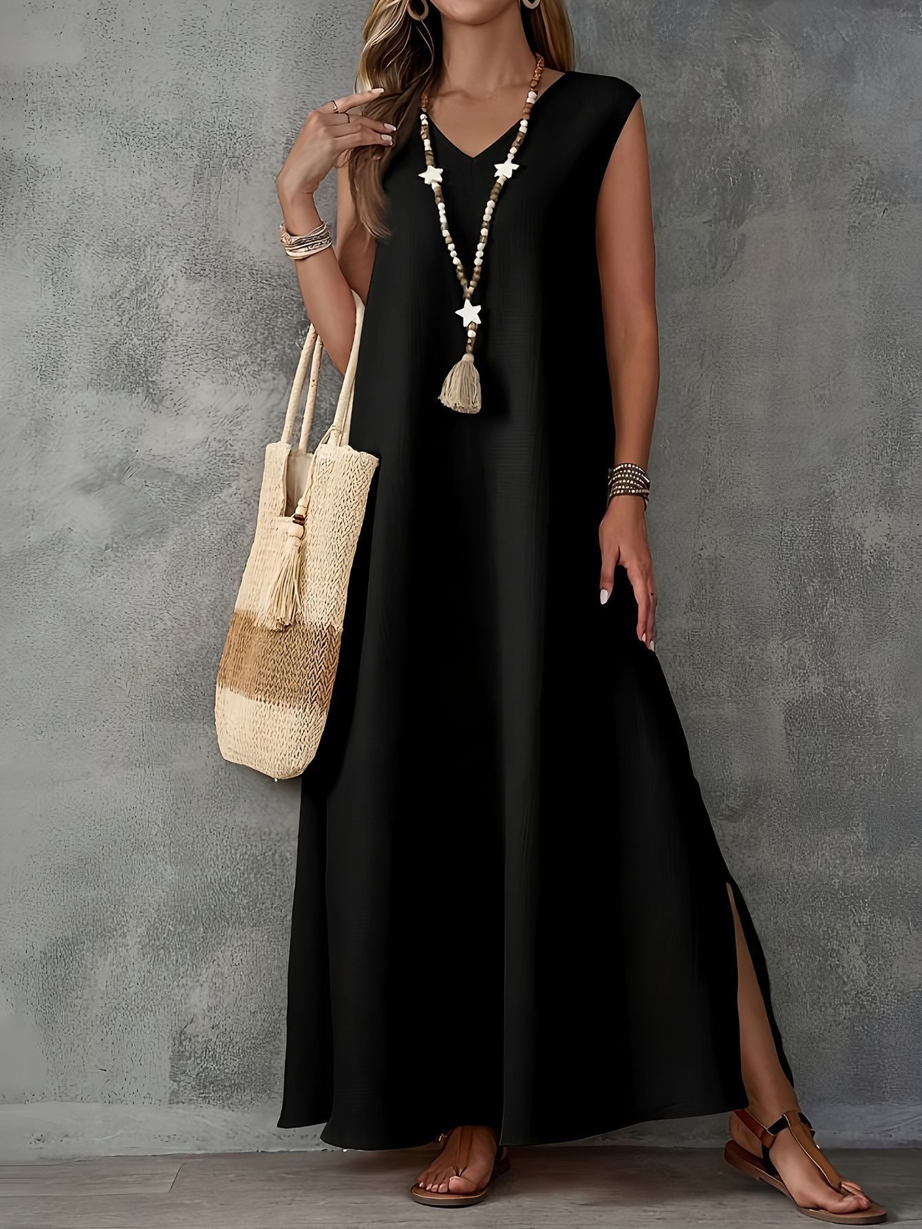 Women’s Maxi Dress – Cotton Blend – Flowing Fit – V-Neck – Sleeveless – Side Slits