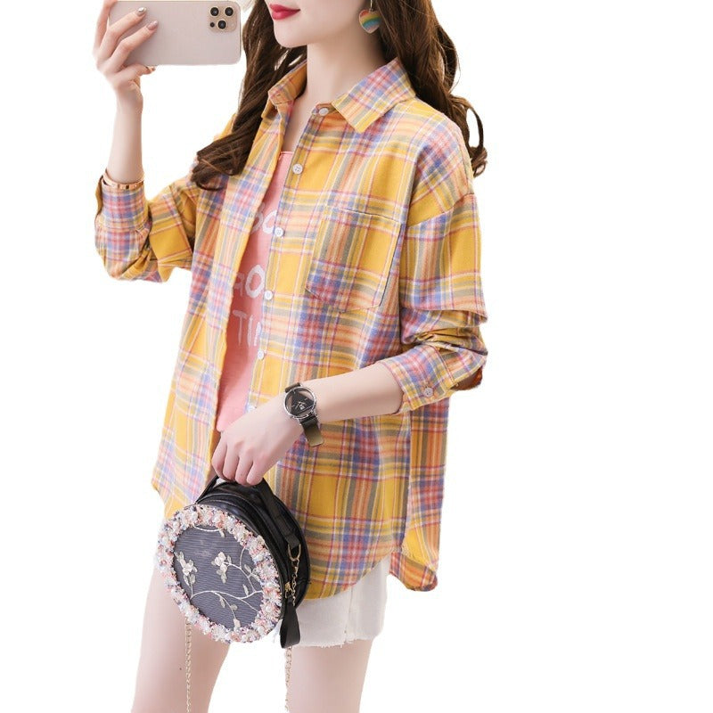 Women's long sleeve plaid shirt with button closure