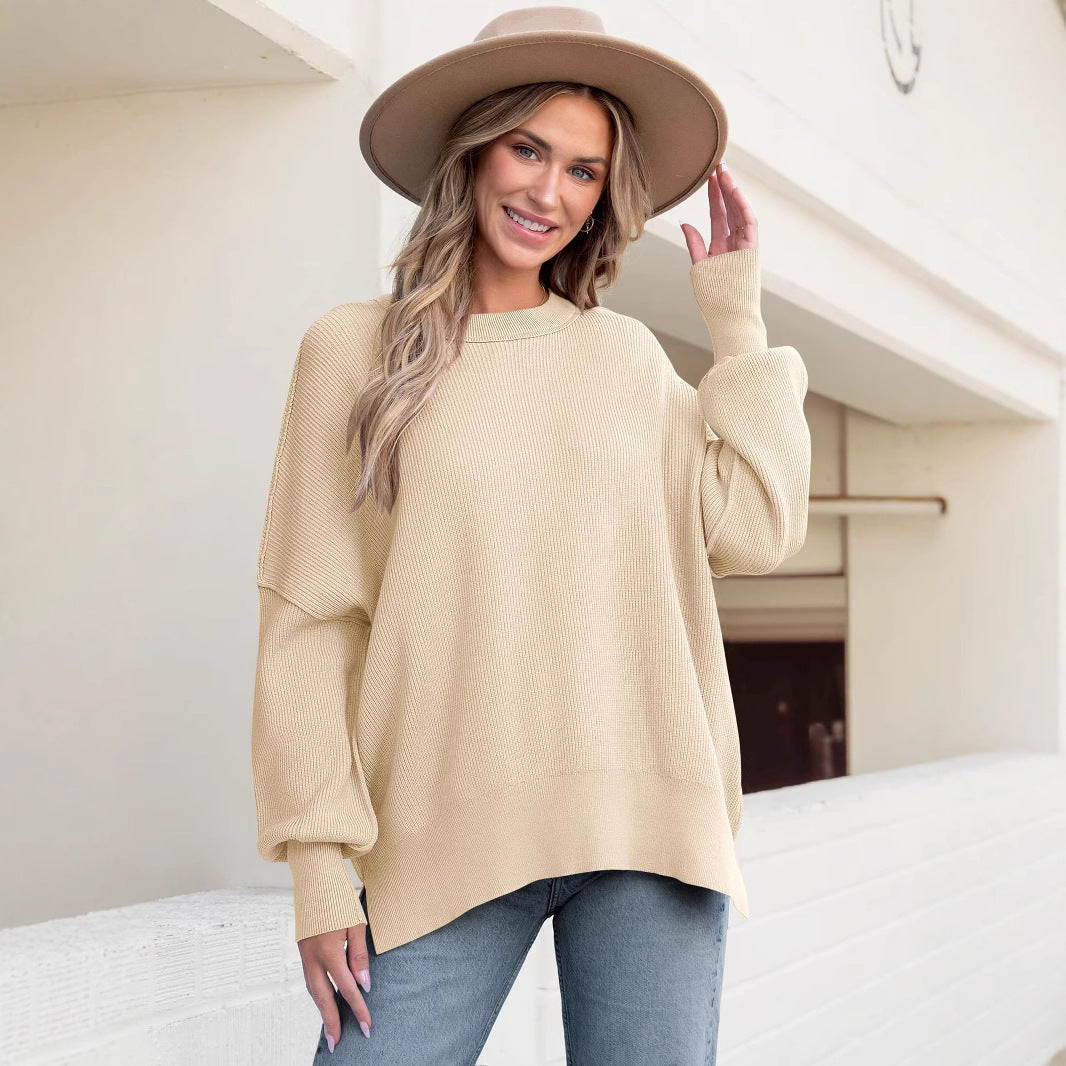 Women’s Pullover Knit Sweater – Oversized Fit – Crew Neck – Long Sleeve – Side Slits
