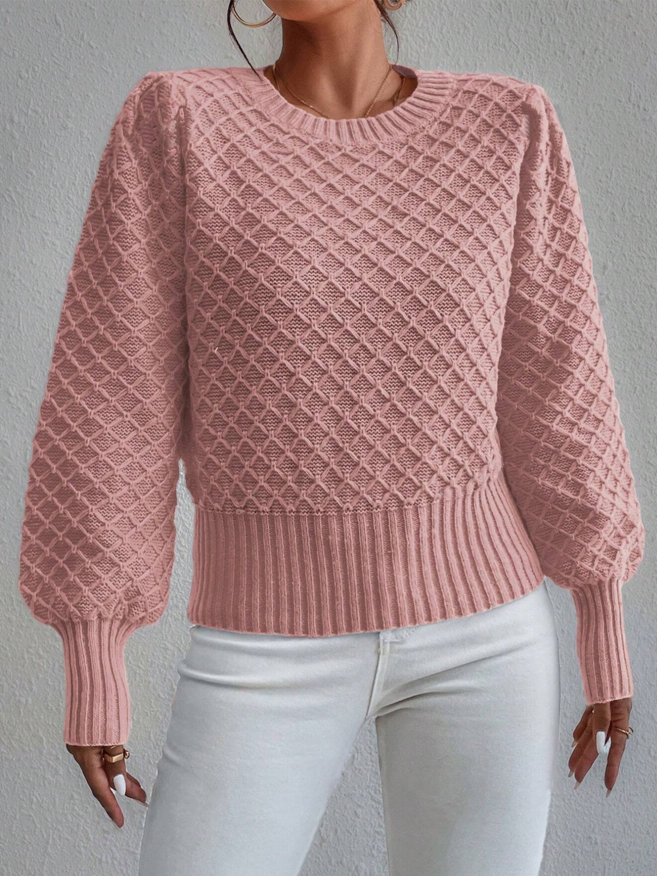 Women’s Pullover Sweater – Wool Blend – Relaxed Fit – Quilted Texture – Crew Neck