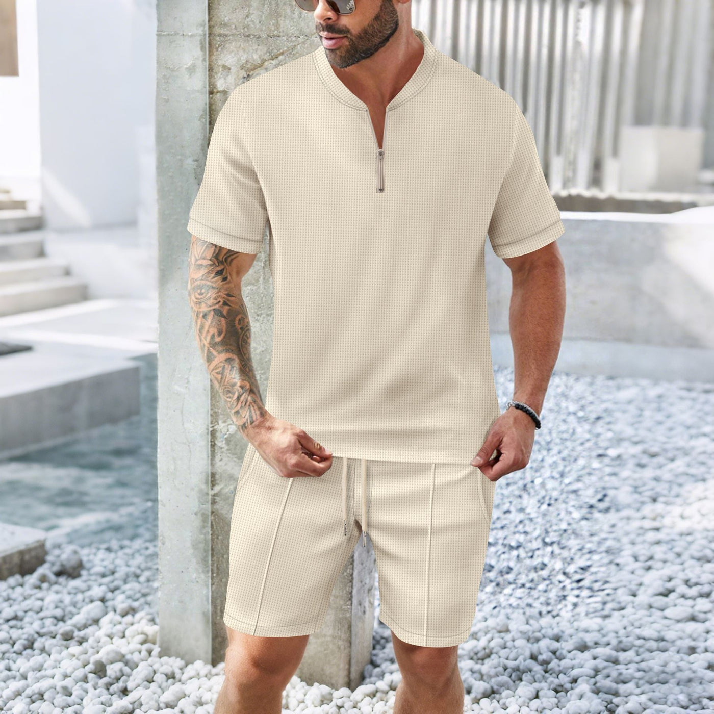 Men’s Sport Set – Relaxed Fit – Stretch Fabric – Zip Neck Top & Shorts
