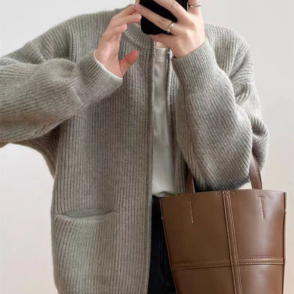 Women’s Knit Cardigan – Oversized Fit – Ribbed Wool Blend – Dual Zipper – Crew Neck