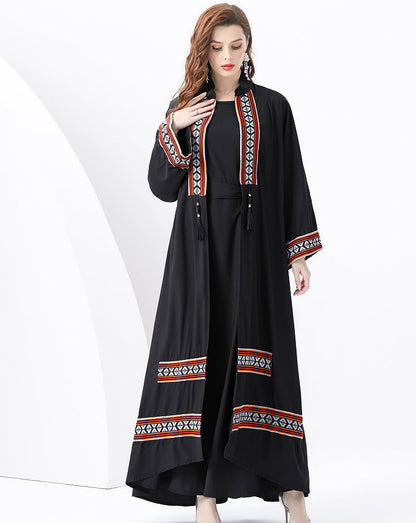 Women’s Two-Piece Set – Bohemian Robe & Sleeveless Dress – Embroidered Detail – Tassel Tie – Relaxed Fit