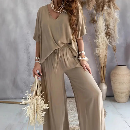 Women’s V-neck Top and Wide-Leg Trousers Set – Relaxed Fit – Soft Breathable Blend