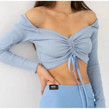 Women’s Cropped Top – Slim Fit – Ribbed Knit – Tie Front – V-Neck – Long Sleeve Casual