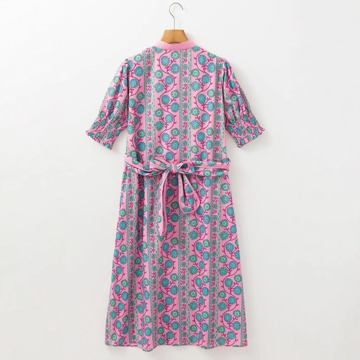 Women’s Midi Dress – Floral Print – Belted Waist – Puff Sleeve – Button Front