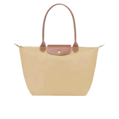 Women’s Shoulder Bag – Structured Design – Textured Flap – Water-Resistant Everyday Use