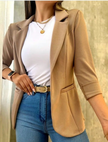 Women’s Suit Jacket – Tailored Fit – Notched Lapel – Hip Length – Long Sleeve