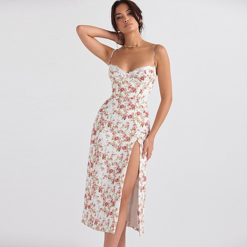 Women’s Midi Dress – Slim Fit – Floral Print – Sweetheart Neckline – Side Slit