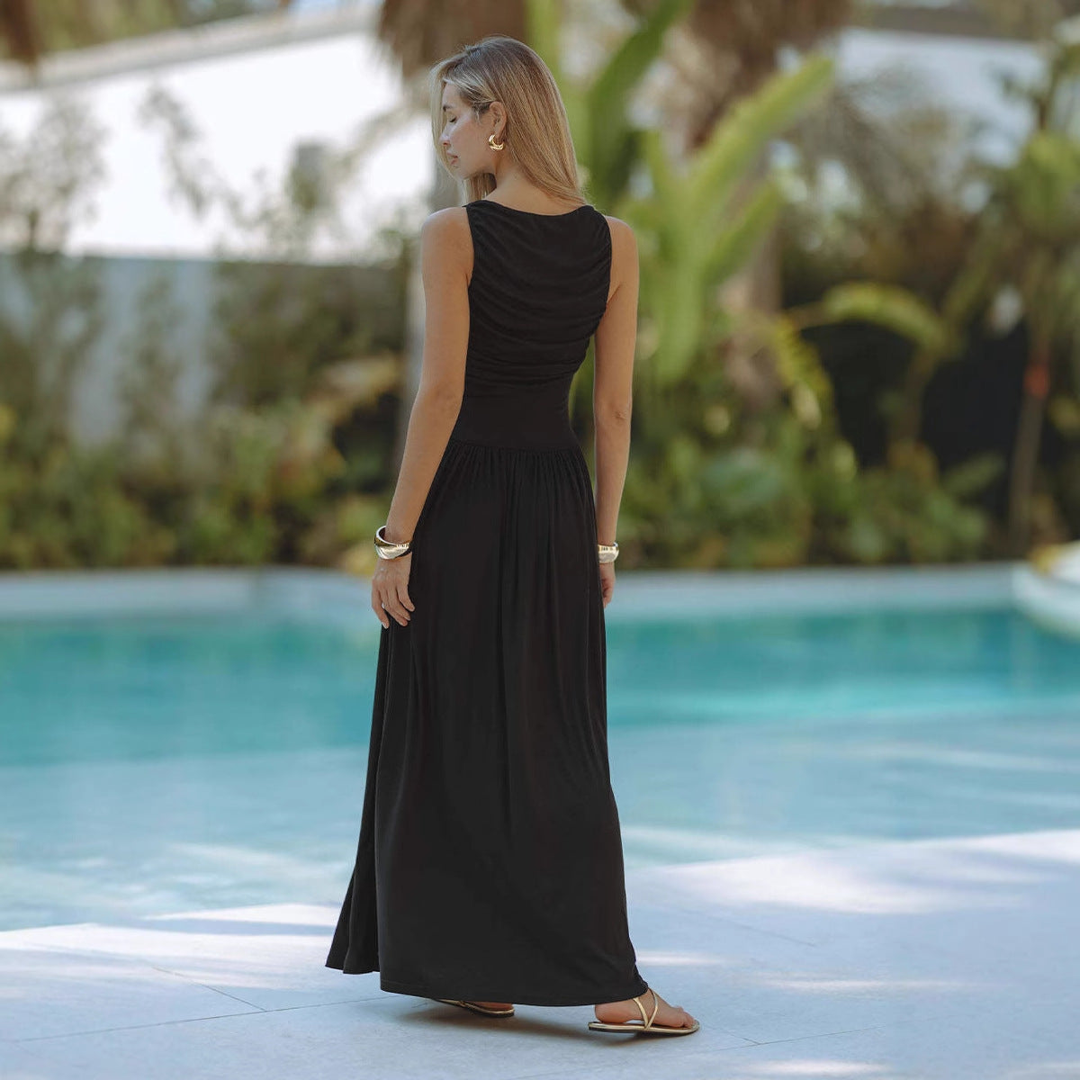 Women’s Sleeveless Dress – Slim Fit – Ruched Waist – Full Length – Jersey Knit Fabric
