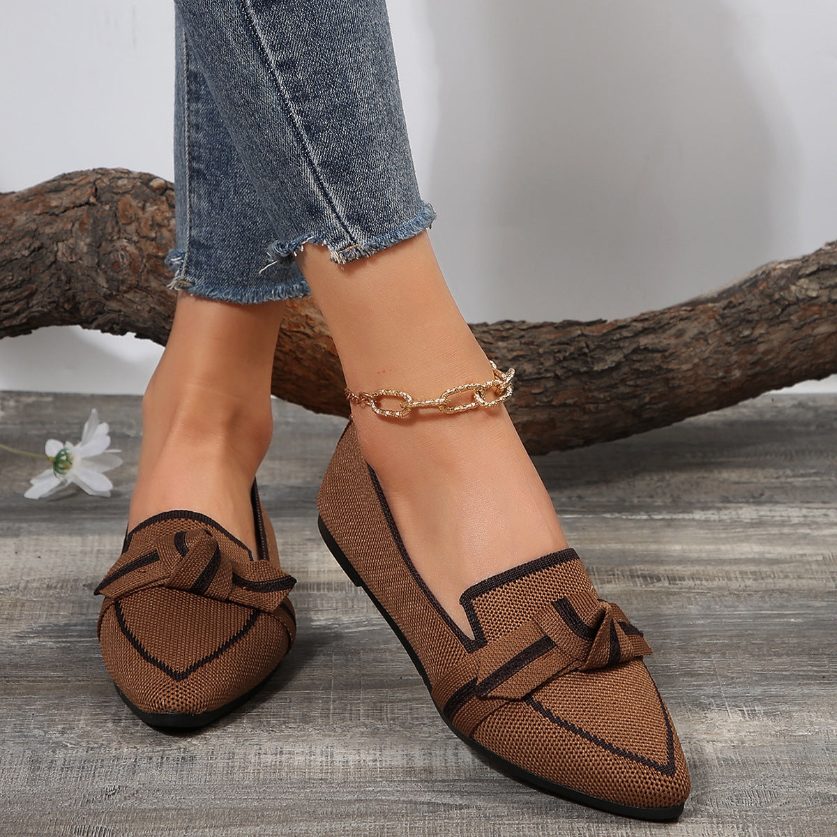 Women’s Flat Shoes – Pointed Toe – Soft Knit – Slip-On with Knot Detail – Versatile Fit
