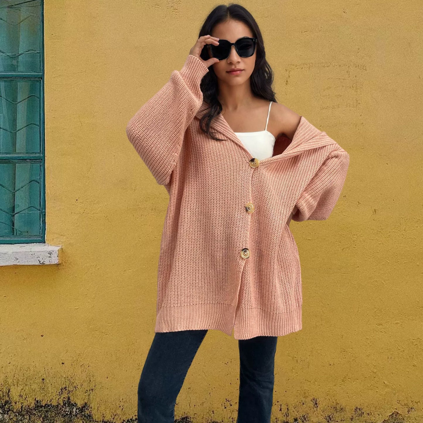 Women’s Oversized Cardigan – Knitted Wool – Thigh Length – Button Front – Pockets