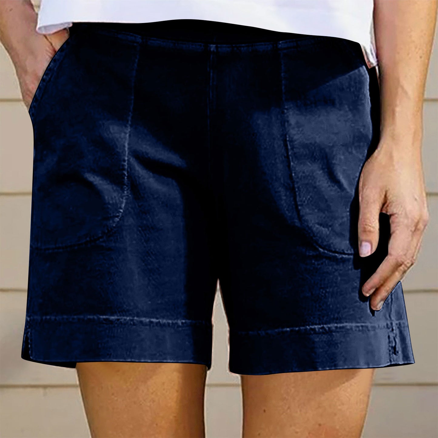 Women’s Shorts – Relaxed Fit – Breathable Blend – Side Pockets – Mid-Thigh Length