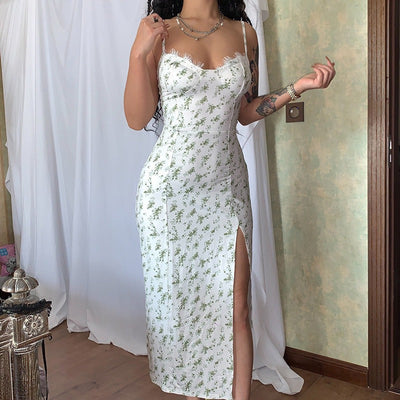 Women’s Midi Dress – Slim Fit – Floral Print – Sweetheart Neckline – Side Slit