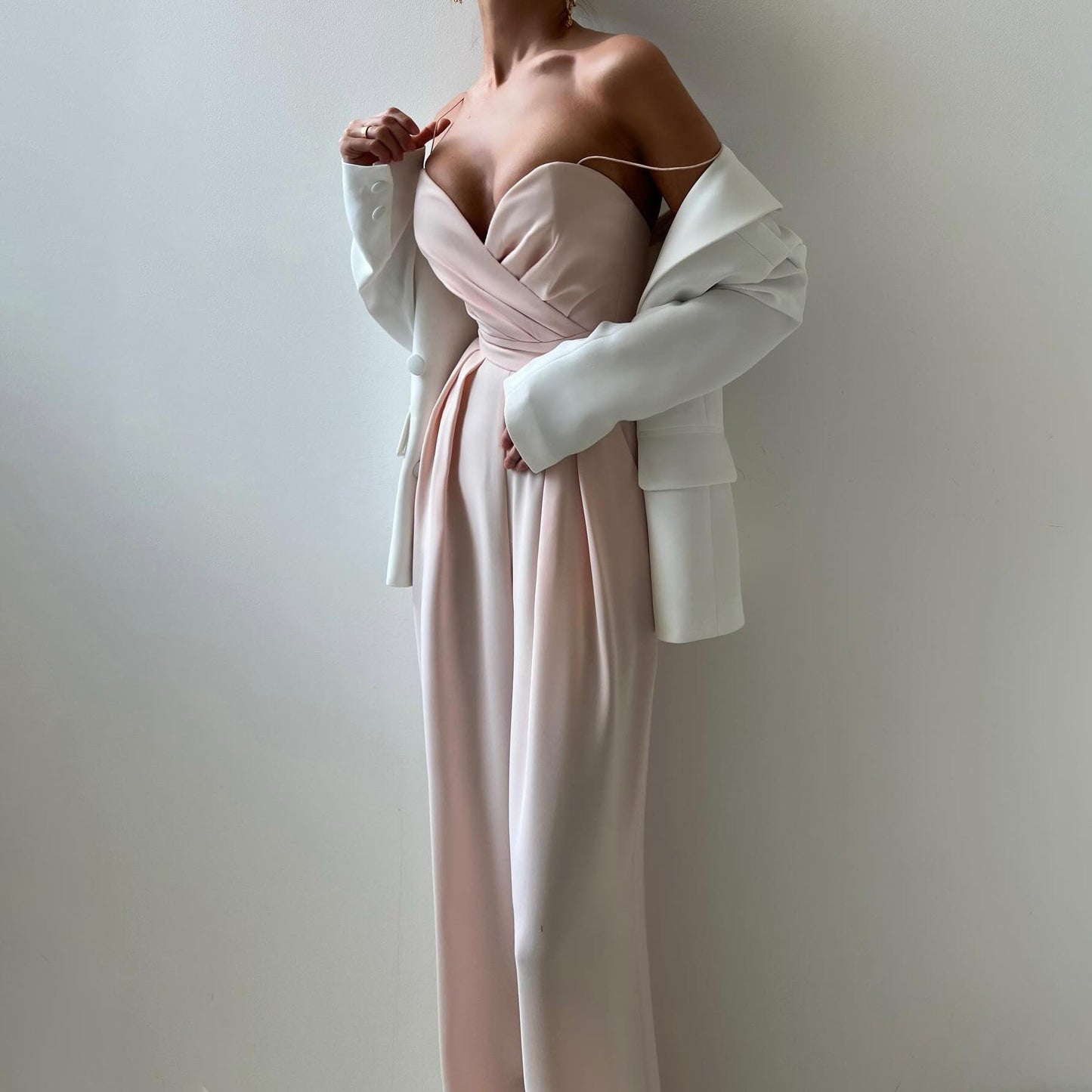 Women’s Jumpsuit – Sweetheart Neckline – Ruched Bodice – Wide Leg – Silky Finish