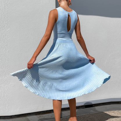 Women’s Midi Dress – Knit Fabric – V-Neck – Sleeveless – High Waist – Pleated Skirt
